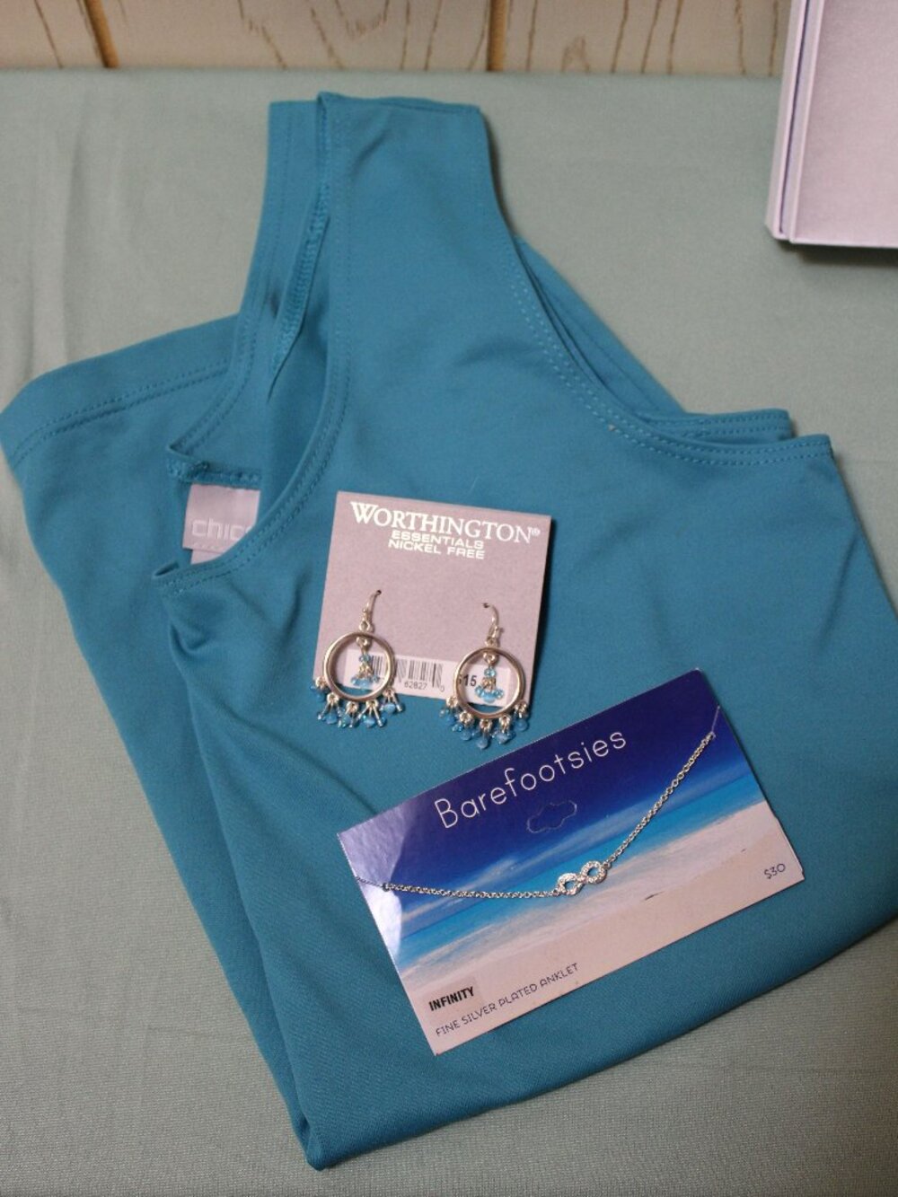 Chico Tank Top with Worthington Earrings & Barefootsies Ankle Bracelet - NWT